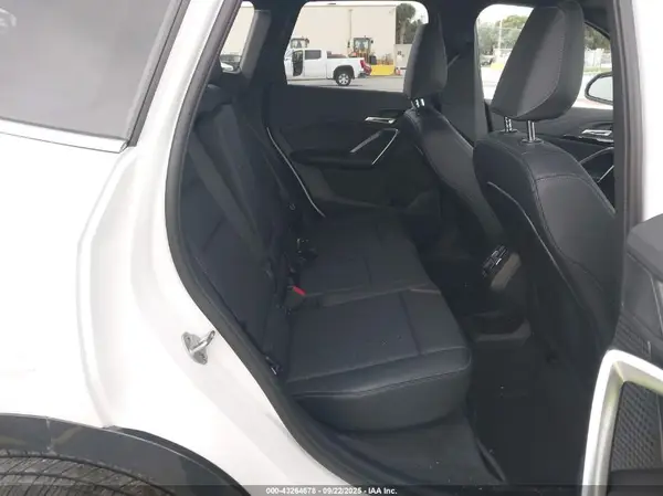 WBX73EF06S5111767 2025 BMW X1 - Image 8