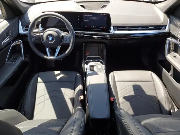 WBX73EF06S5209777 2025 BMW X1 - Image 8