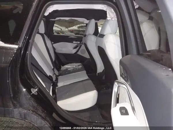 WBX73EF06T5438042 2026 BMW X1 - Image 8
