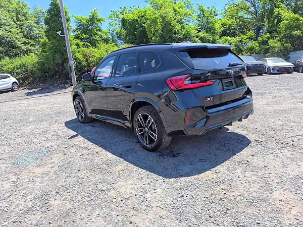 WBX73EF06T5599183 2026 BMW X1 - Image 2