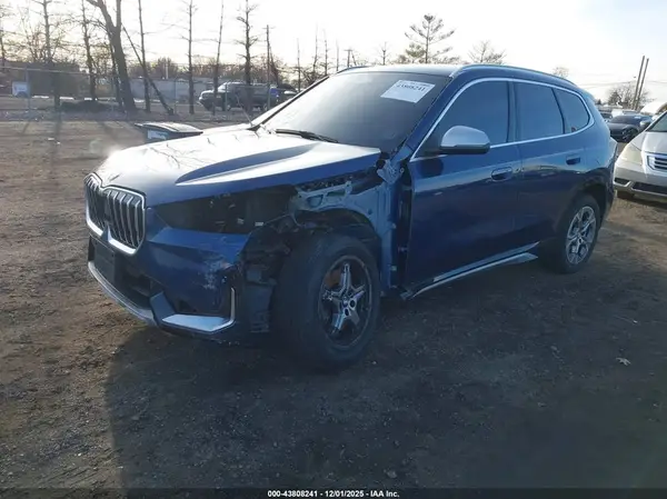 WBX73EF07R5Y31637 2024 BMW X1 - Image 2
