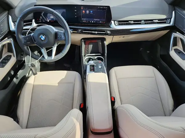 WBX73EF07S5077418 2025 BMW X1 - Image 8
