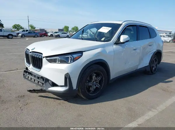 WBX73EF08P5X21175 2023 BMW X1 - Image 2