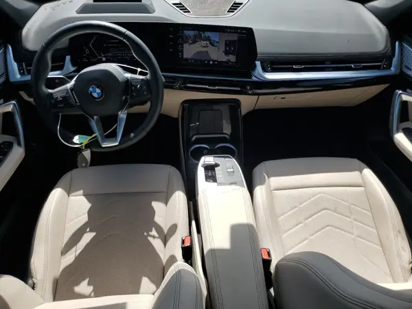 WBX73EF08R5016301 2024 BMW X1 - Image 8