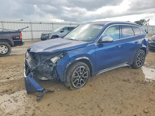 WBX73EF08R5030182 2024 BMW X1 - Image 1