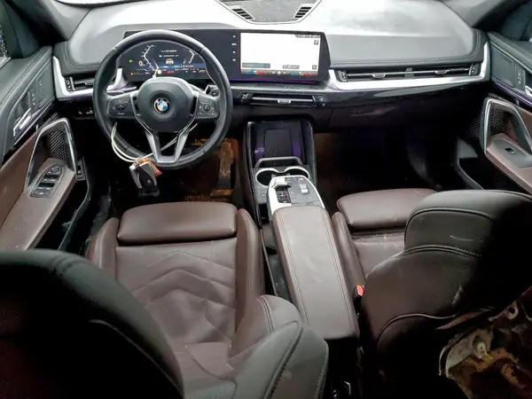 WBX73EF08R5Y32909 2024 BMW X1 - Image 8