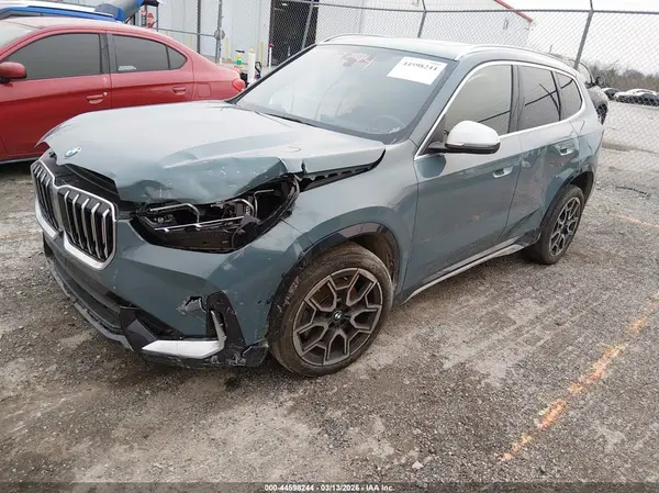 WBX73EF08R5Y65375 2024 BMW X1 - Image 2
