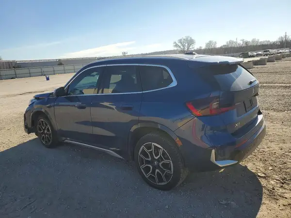 WBX73EF08R5Z06426 2024 BMW X1 - Image 2