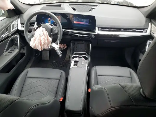 WBX73EF08S5083907 2025 BMW X1 - Image 8
