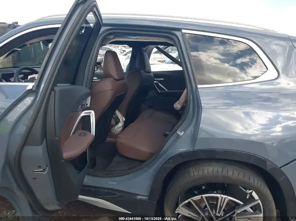 WBX73EF08S5216424 2025 BMW X1 - Image 8