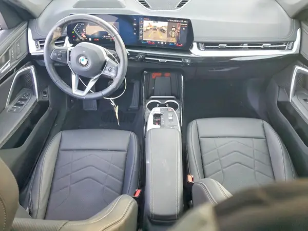 WBX73EF08S5327328 2025 BMW X1 - Image 8