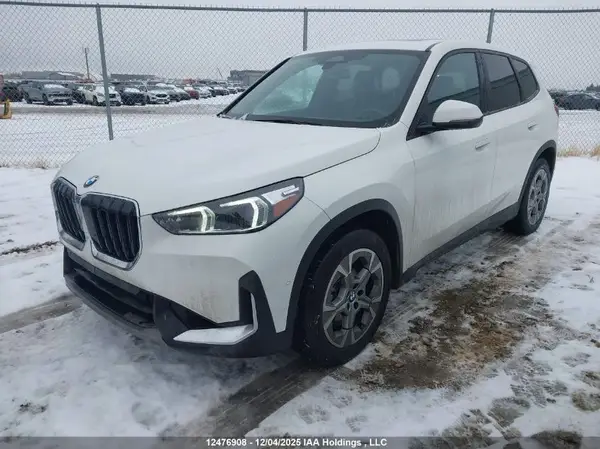 WBX73EF08S5335946 2025 BMW X1 - Image 2