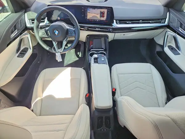 WBX73EF08T5410128 2026 BMW X1 - Image 8