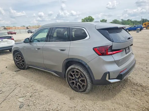 WBX73EF09R5Y45927 2024 BMW X1 - Image 2