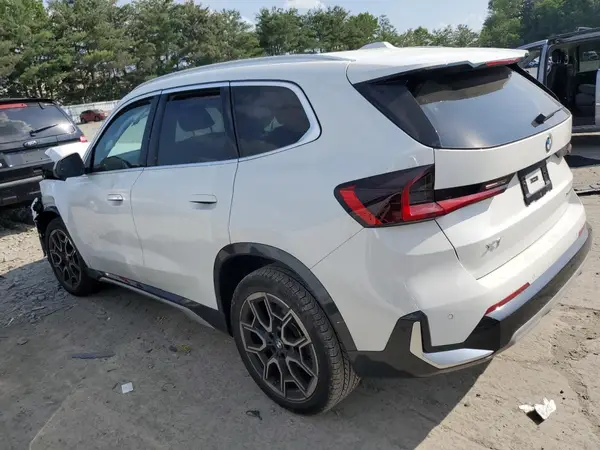WBX73EF09R5Z74394 2024 BMW X1 - Image 2