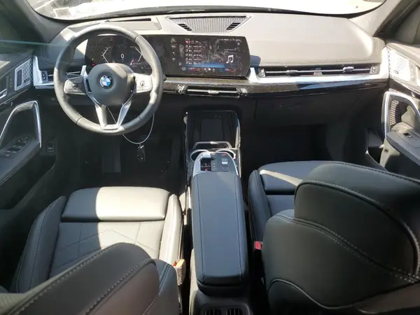 WBX73EF09S5064573 2025 BMW X1 - Image 8