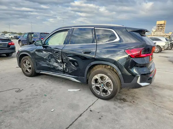 WBX73EF09S5087951 2025 BMW X1 - Image 2
