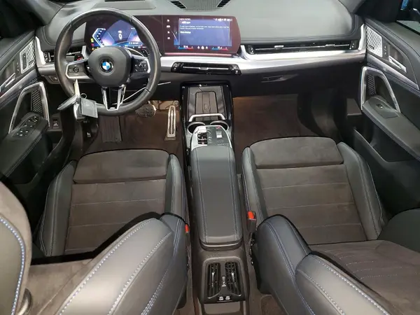 WBX73EF09S5118647 2025 BMW X1 - Image 8