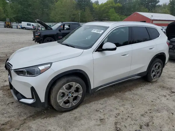 WBX73EF0XP5W51338 2023 BMW X1 - Image 1