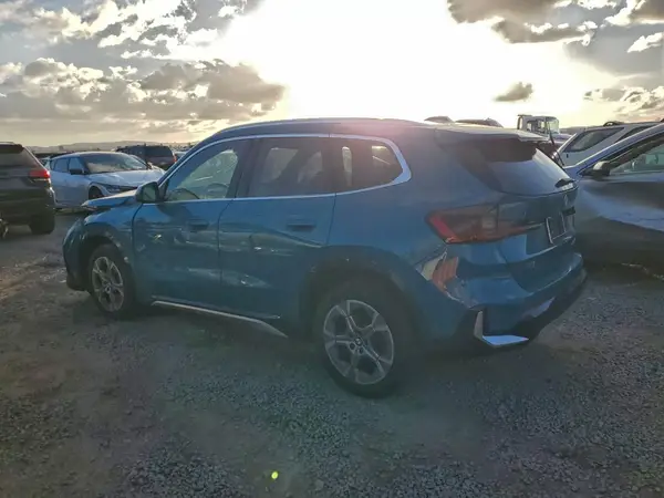 WBX73EF0XP5X09898 2023 BMW X1 - Image 2