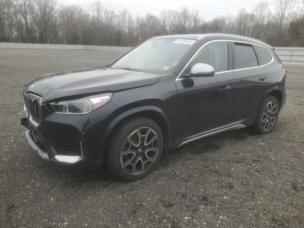 WBX73EF0XP5X30072 2023 BMW X1 - Image 1