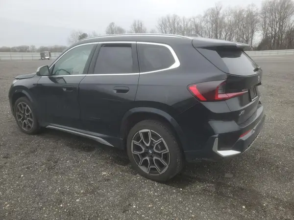 WBX73EF0XP5X30072 2023 BMW X1 - Image 2