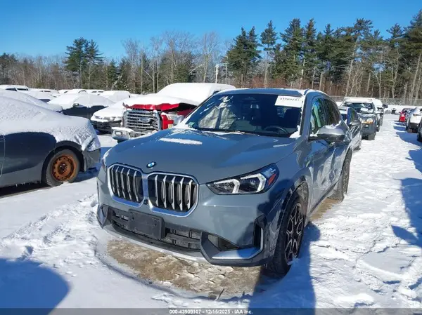WBX73EF0XP5X37300 2023 BMW X1 - Image 2