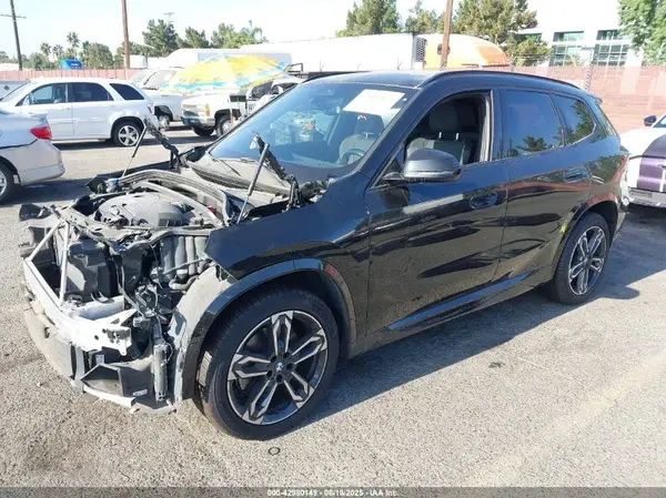 WBX73EF0XP5X45493 2023 BMW X1 - Image 2