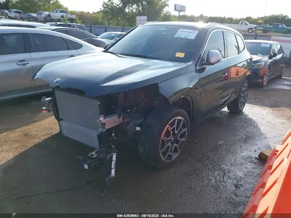 WBX73EF0XP5X52461 2023 BMW X1 - Image 2