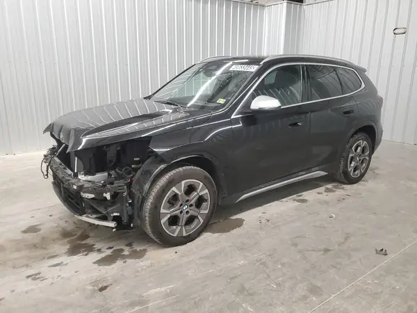 WBX73EF0XR5Y84249 2024 BMW X1 - Image 1