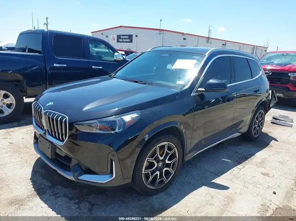 WBX73EF0XS5041772 2025 BMW X1 - Image 2