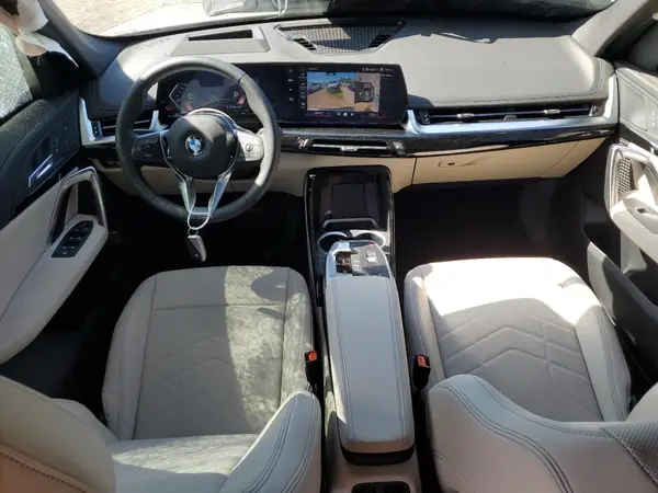 WBX73EF0XS5225917 2025 BMW X1 - Image 8