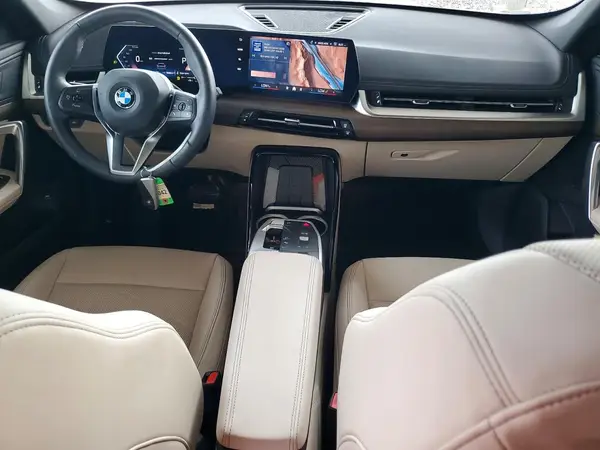 WBX73EF0XS5250882 2025 BMW X1 - Image 8