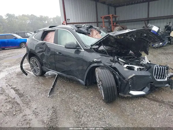 WBX73EF0XS5293635 2025 BMW X1 - Image 1