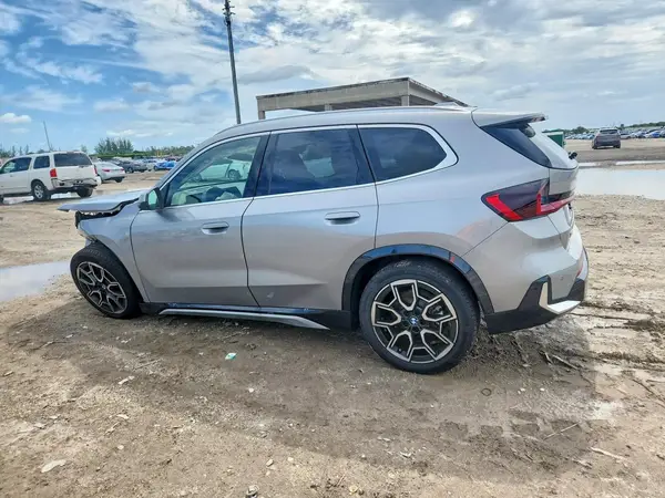 WBX73EF0XT5609522 2026 BMW X1 - Image 2