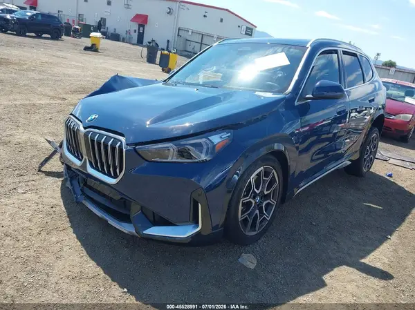 WBX73ES04T5497087 2026 BMW X1 - Image 2