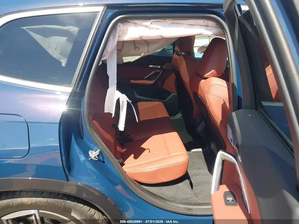 WBX73ES04T5497087 2026 BMW X1 - Image 8