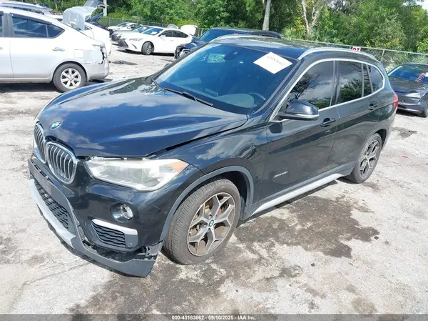 WBXHT3C30G5E48257 2016 BMW X1 - Image 2