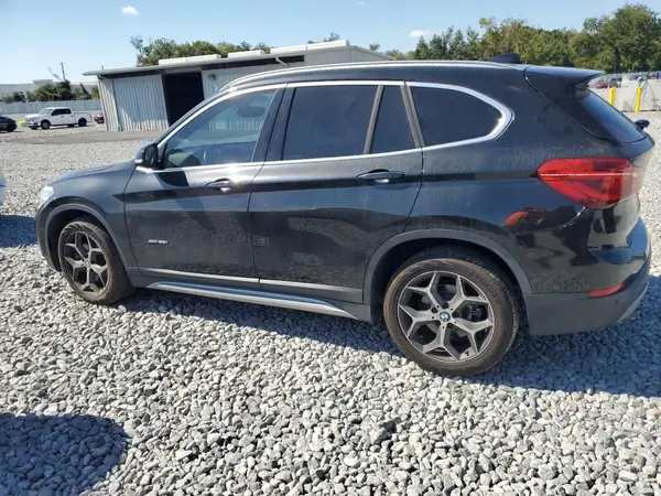 WBXHT3C30G5E49148 2016 BMW X1 - Image 2