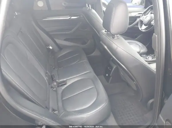 WBXHT3C30G5E50722 2016 BMW X1 - Image 8