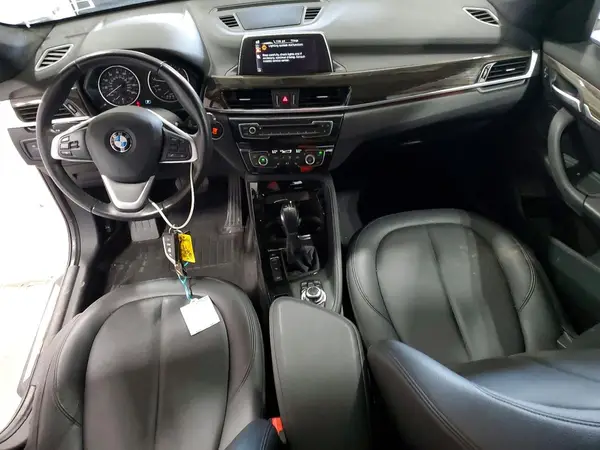 WBXHT3C30G5E52275 2016 BMW X1 - Image 8