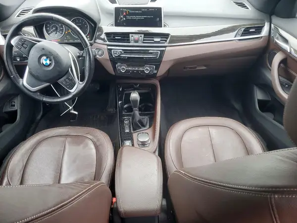 WBXHT3C30G5E54236 2016 BMW X1 - Image 8