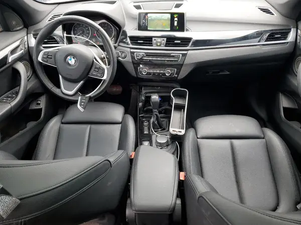 WBXHT3C30G5E54396 2016 BMW X1 - Image 8