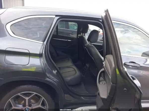 WBXHT3C30G5E55029 2016 BMW X1 - Image 8