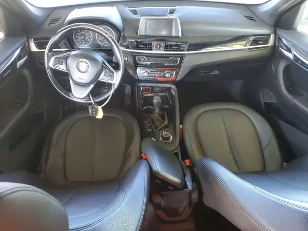 WBXHT3C30G5E56309 2016 BMW X1 - Image 8