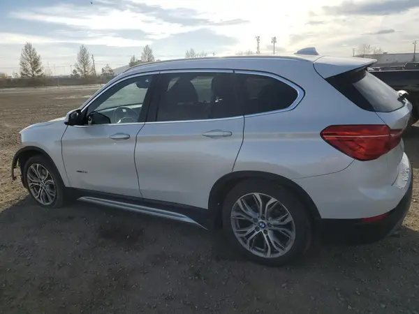 WBXHT3C30G5E56679 2016 BMW X1 - Image 2