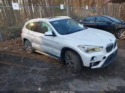 WBXHT3C30GP880476 2016 BMW X1