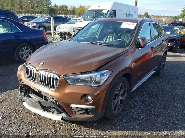 WBXHT3C30GP880736 2016 BMW X1 - Image 2