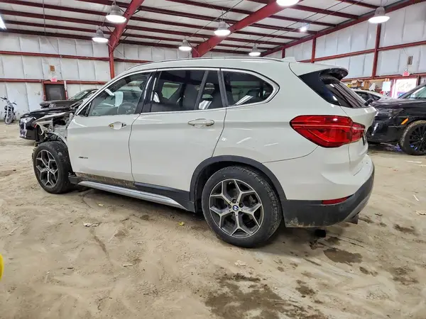 WBXHT3C30GP881739 2016 BMW X1 - Image 2