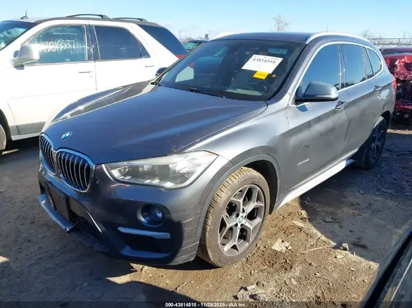 WBXHT3C30GP883328 2016 BMW X1 - Image 2